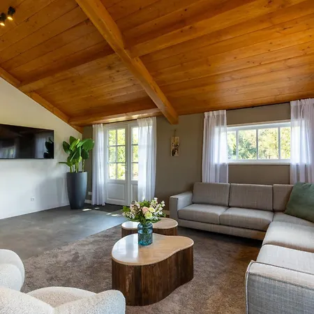 Valkse Hoeve Mit Sauna&hottub | 6 Personen Villa *