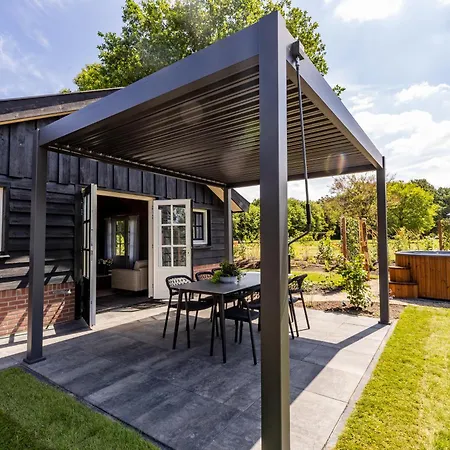 Villa Valkse Hoeve Met Sauna & Hottub | 6 Personen Otterlo