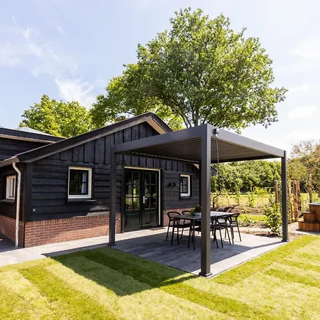 Valkse Hoeve Met Sauna&hottub | 6 Personen