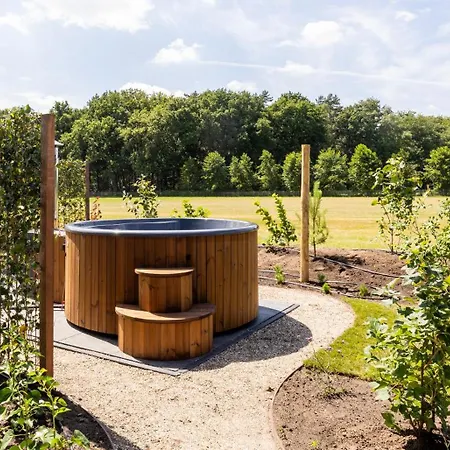 Valkse Hoeve Met Sauna & Hottub | 6 Personen Vila *