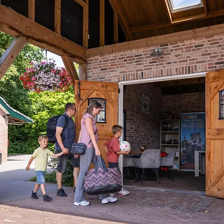 Vila Valkse Hoeve Met Sauna & Hottub | 6 Personen *