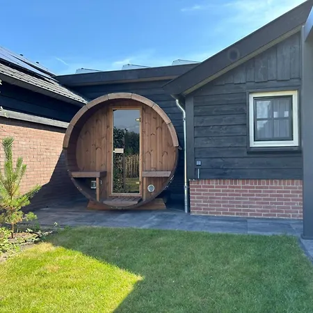 Villa Valkse Hoeve Mit Sauna&hottub | 6 Personen *