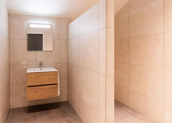 Villa Valkse Hoeve Met Sauna & Hottub | 6 Personen