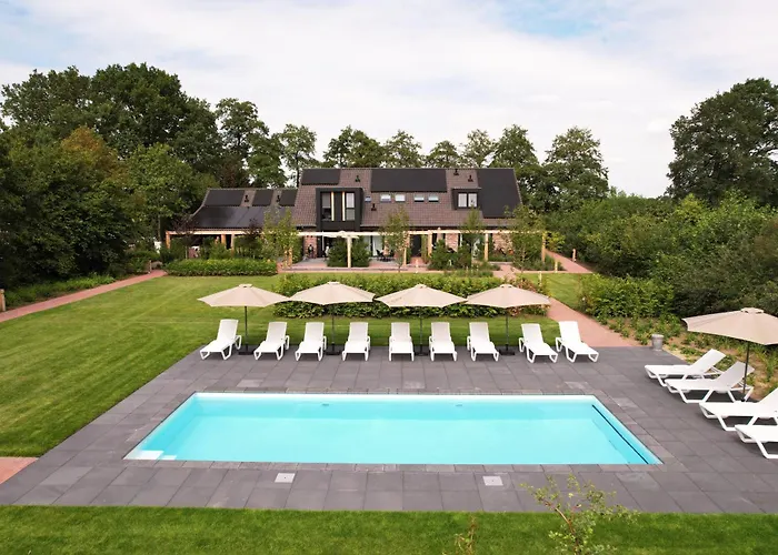 Vila Valkse Hoeve Met Sauna & Hottub | 6 Personen