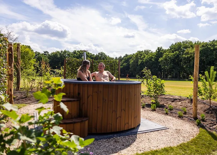 Valkse Hoeve Met Sauna & Hottub | 6 Personen