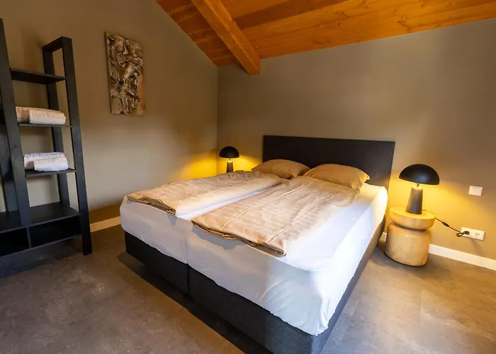 Vila Valkse Hoeve Met Sauna & Hottub | 6 Personen *